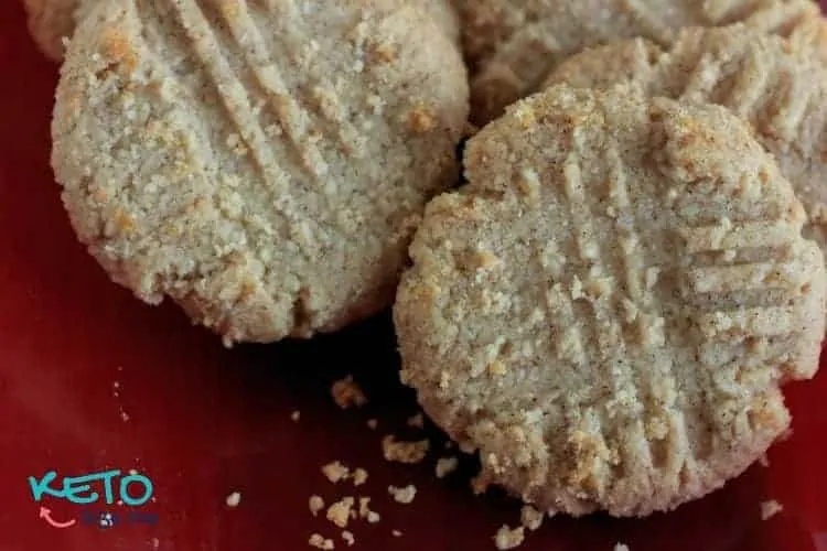Keto Cinnamon Butter Cookies on a red plate