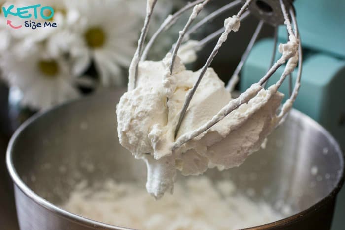 Zero Carb Carb Free Whipped Cream Recipe. Perfect for keto and atkins diets. Sweet and healthy!