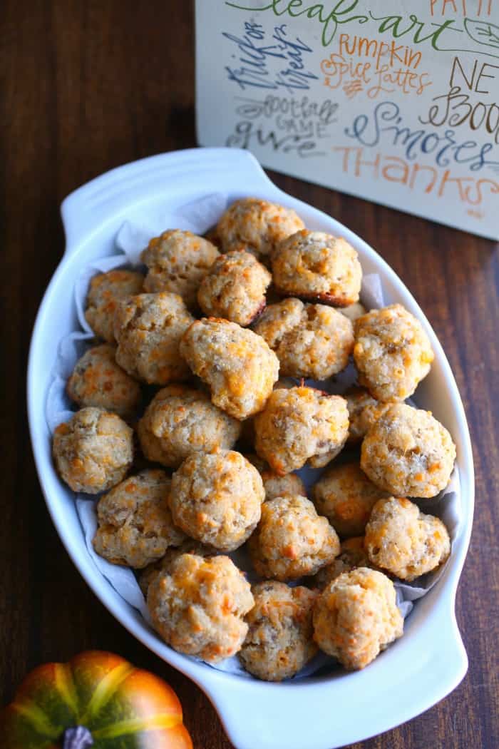 Keto Coconut Flour Sausage Balls Recipe- perfect for anyone with an almond flour allergy. These keto coconut flour sausage balls are easy to make and are perfect for the holidays! lchf, atkins, paleo, clean eating, low carb appitizer holiday recipes | ketosizeme.com